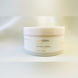 Bath & Body Works Sensitive Skin Colloidal Oatmeal Body Butter